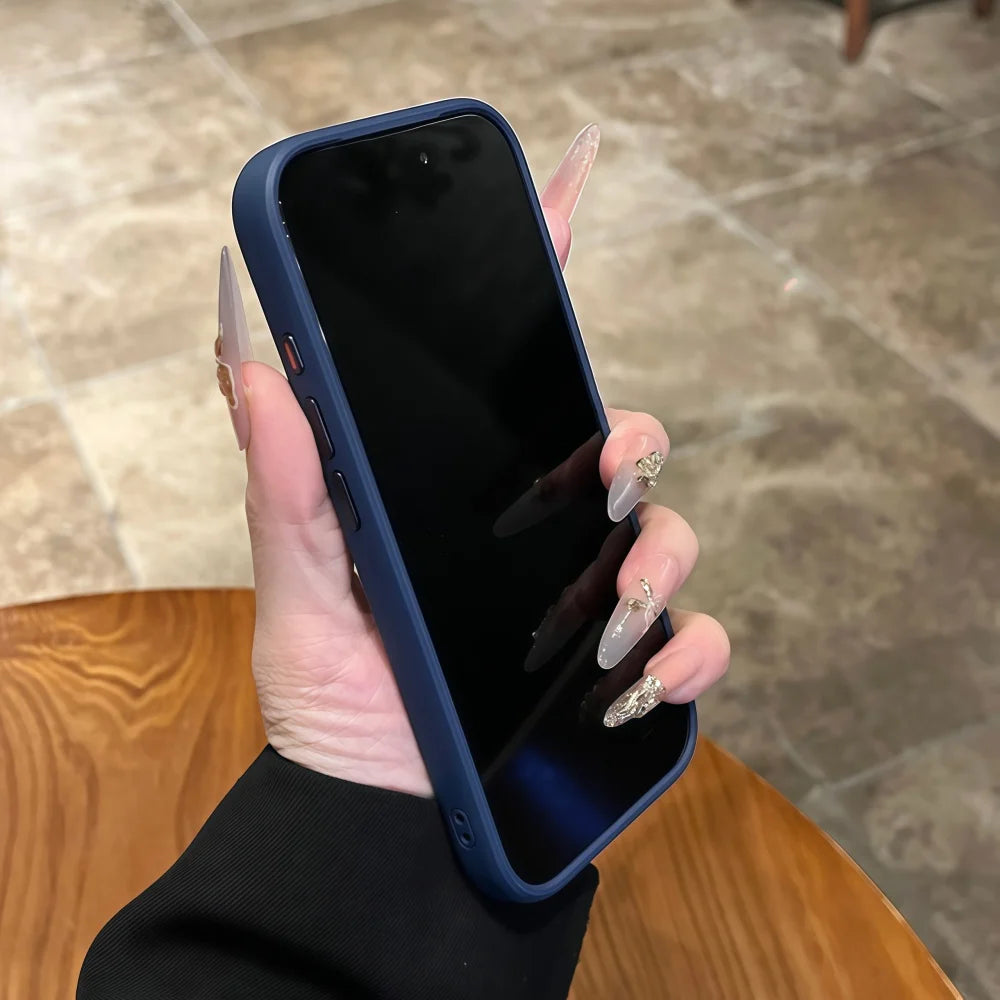 Clear iPhone 17 case