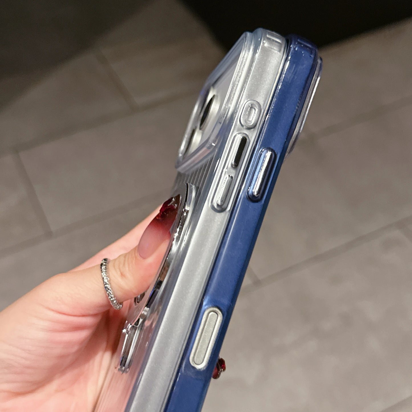 High Quality Corrugated Luggage Stripes iPhone Case