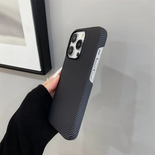 Ultra-Thin Kevlar Aramid Case for your iPhone. MagSafe Ready. Lightweight. Premium Feel.