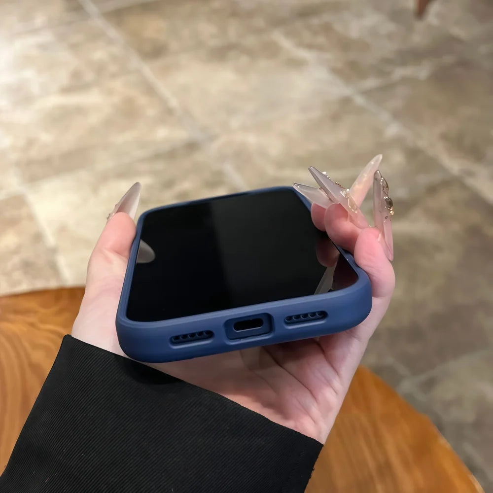 Clear iPhone 17 case