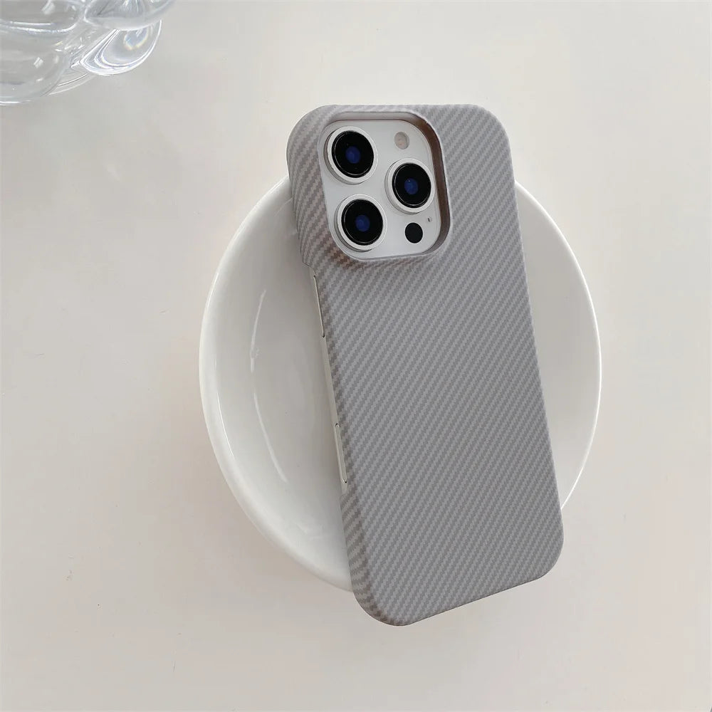 Ultra-Thin Kevlar Aramid Case for your iPhone. MagSafe Ready. Lightweight. Premium Feel.