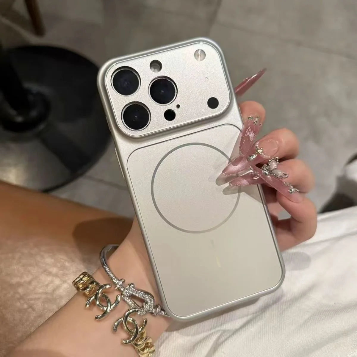 High Quality Phone Case for iPhone, Magsafe and Magnetic Wireless Charging, Full Camera Protection, Unique Design